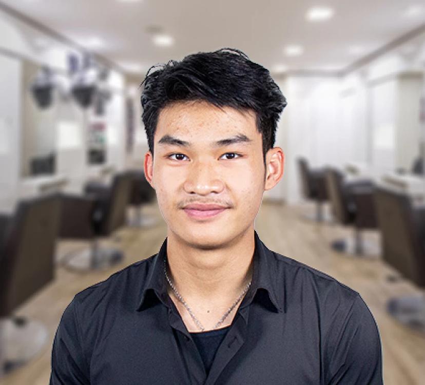 Surachet | Hairstylist bei PerfectHair.ch Salon