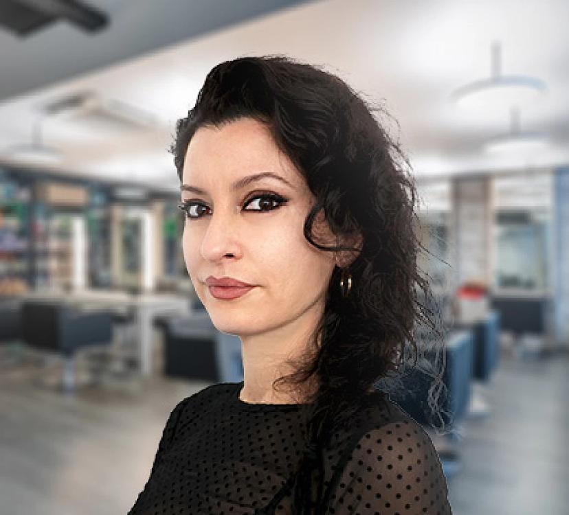 Laura | Expert Hairstylistin at PerfectHair.ch