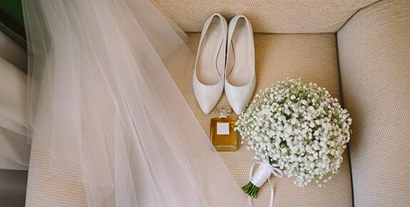 Dress, bouquet, shoes and perfume