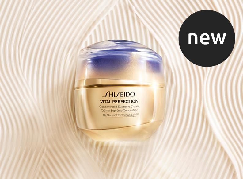 <div>
	<strong>Peau ferme</strong>
</div>
<div>
	<div>
		Profite d'une apparence liftée grâce à la nouvelle Shiseido Vital Perfection Cream
	</div>
</div>